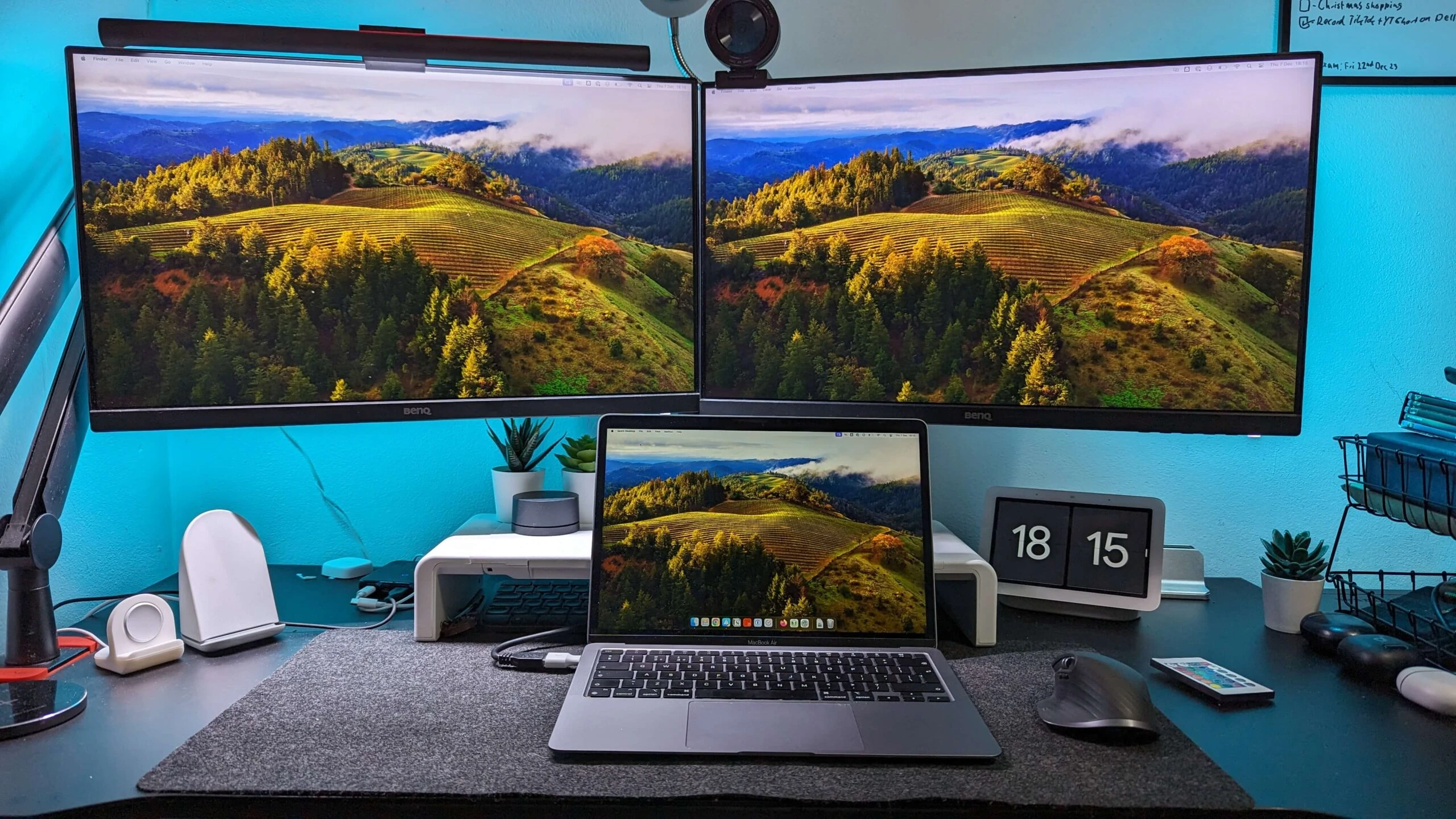 macOS External Monitor Sleep Bug in 2026: Why Windows Move and How to Fix It